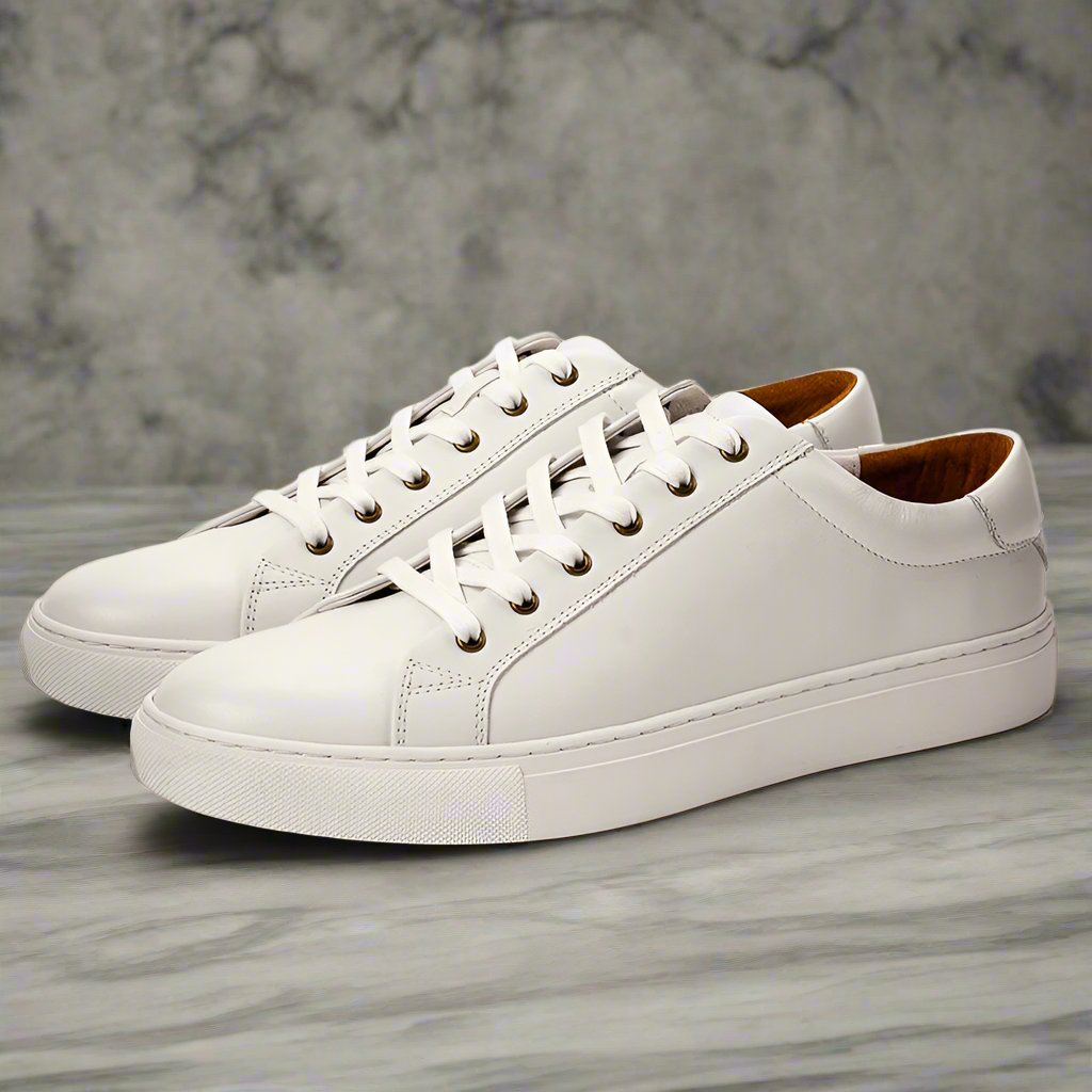 Vita Lädersneakers